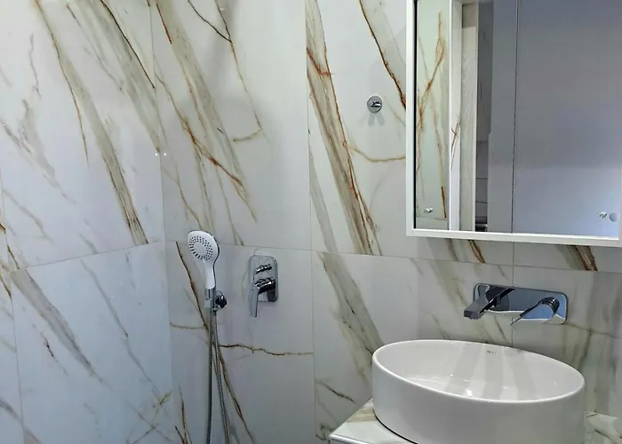 Apollon Luxury