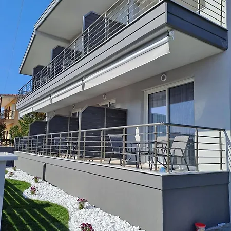 Apollon Luxury Guest house *