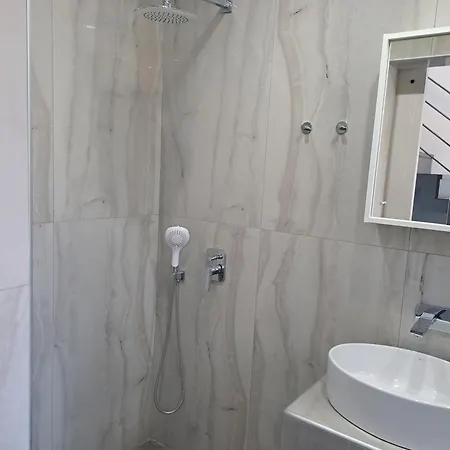 Apollon Luxury Guest house